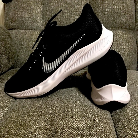 Nike Shoes Mens Nike Air Zoom Winflo 8 Running Shoes Poshmark